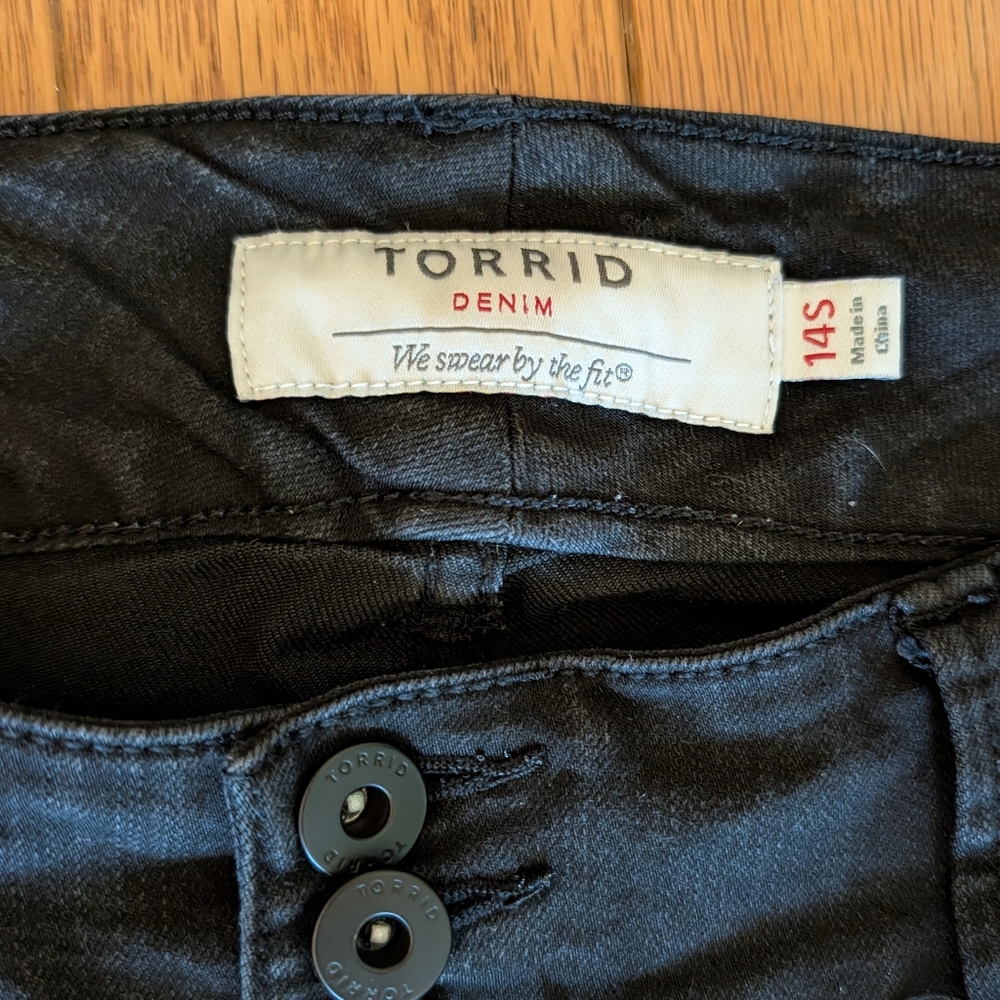 Torrid Black Jeggings - Picture 6 of 6